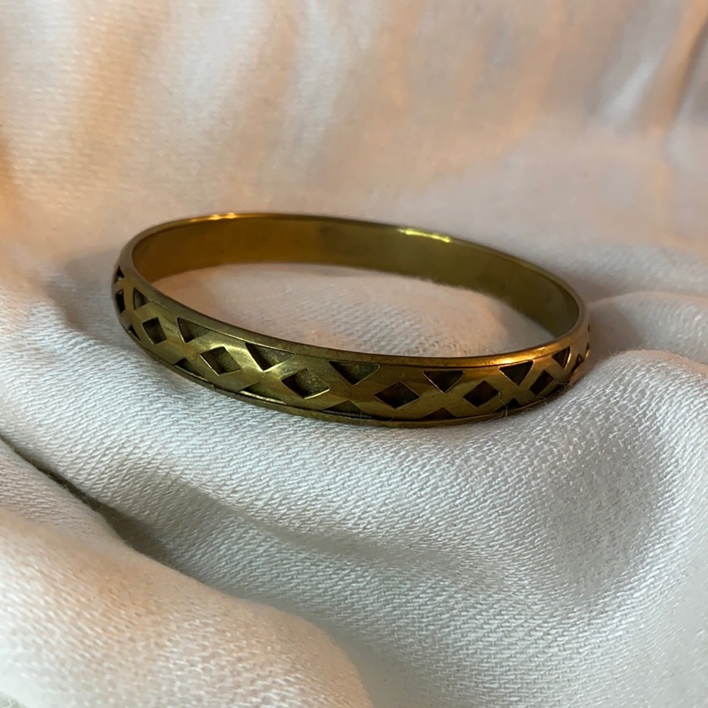 Gold Cut Out Overlay Lattice Work Bracelet